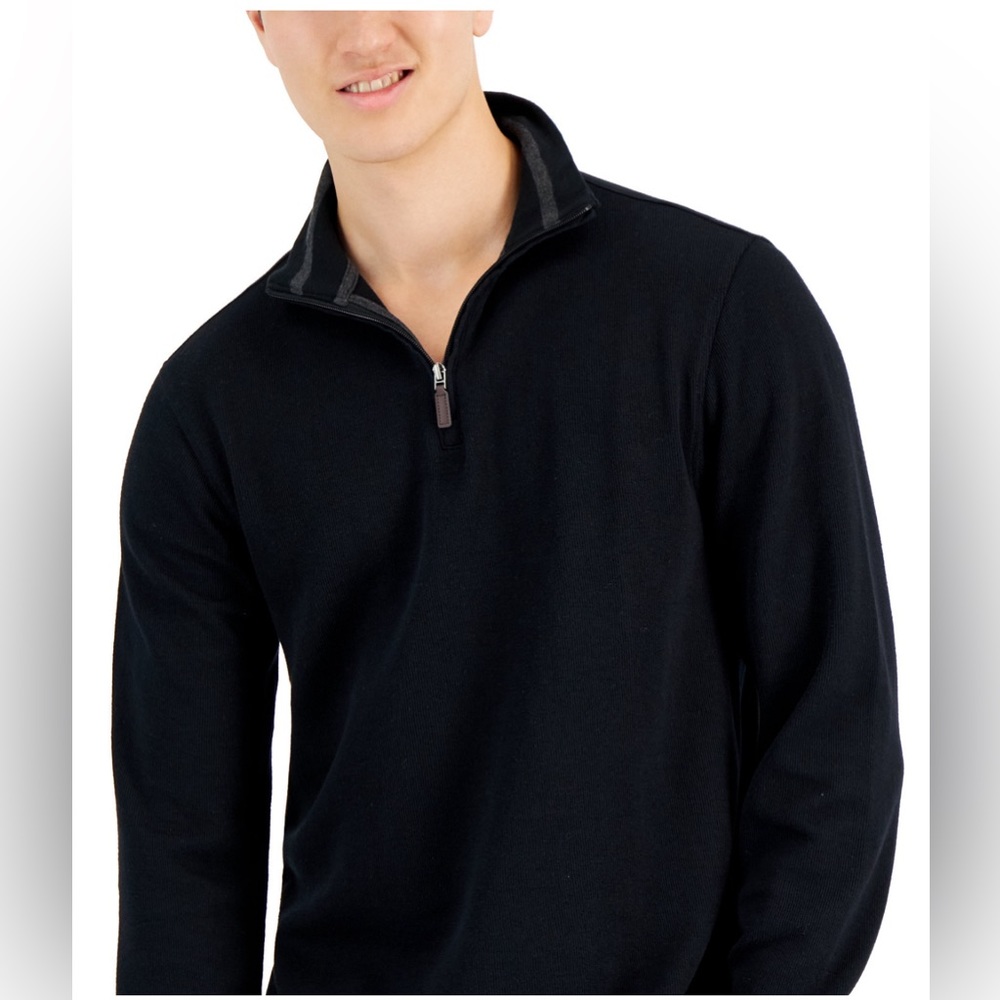 Club Room. Size S. NWT.